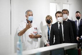 French President Emmanuel Macron visits Poissy/Saint Germain en Laye hospital