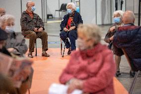 King Albert II And Queen Paola Get Vaccinated Against Covid - Brussels