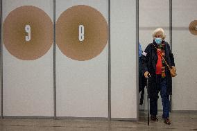 King Albert II And Queen Paola Get Vaccinated Against Covid - Brussels