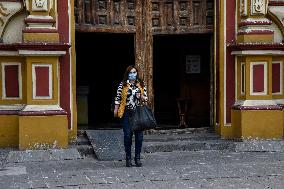 Outdoor Confessional Amid Pandemic - Mexico