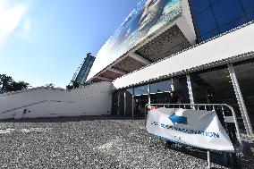 Vaccination center in Cannes