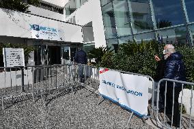 Vaccination center in Cannes