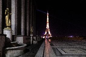 Lockdown by Night - Paris