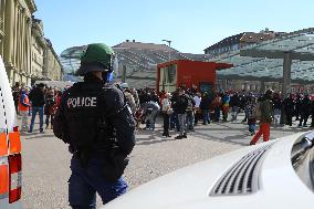 Corona-sceptic demonstrators protest - Bern