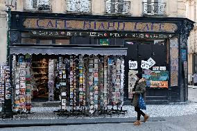 Open Shops during Paris 3rd Lockdown