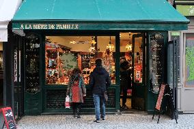 Open Shops during Paris 3rd Lockdown