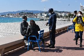 The Croisette under 3rd lockdown - Cannes - French Riviera