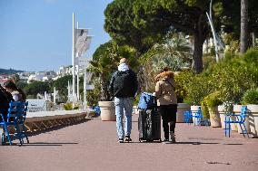 The Croisette under 3rd lockdown - Cannes - French Riviera