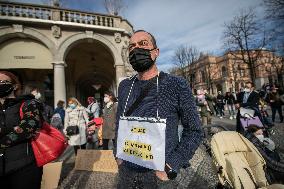 Students and teachers protest - Bergamo