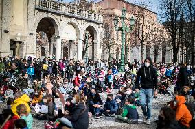 Students and teachers protest - Bergamo