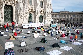 Students and teachers protest - Milan