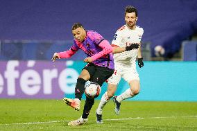 Soccer Football - Ligue 1 - Olympique Lyon vs PSG