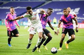 Soccer Football - Ligue 1 - Olympique Lyon vs PSG