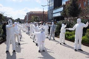 White Masks Protest Against Covid-19 Measures - Toulouse