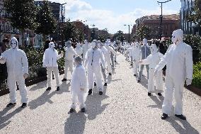 White Masks Protest Against Covid-19 Measures - Toulouse