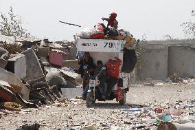 Garbage Collectors - Mexico