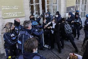 Evacuation of Grand Theatre - Bordeaux