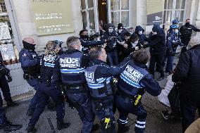 Evacuation of Grand Theatre - Bordeaux