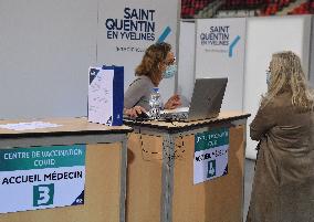 Covid-19 Vaccination Center - Saint-Quentin-En-Yvelines