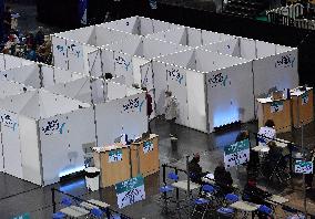 Covid-19 Vaccination Center - Saint-Quentin-En-Yvelines