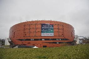 Covid-19 Vaccination Center - Saint-Quentin-En-Yvelines