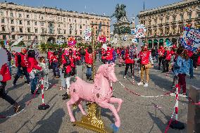 Carousel And Circus Demonstration - Milan