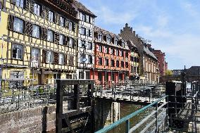 District Of The Petite France Is Deserted - Strasbourg