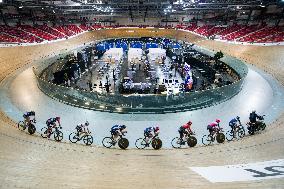 French Cycling Team Training During Vaccine Campaign - Saint-Quentin-en-Yvelines