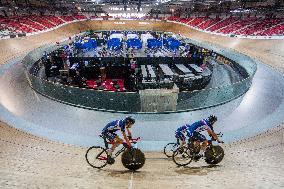 French Cycling Team Training During Vaccine Campaign - Saint-Quentin-en-Yvelines