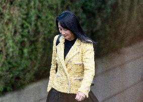 Huawei CFO Meng Wanzhou Leaves Her Home - Vancouver