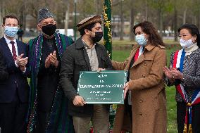 Commemorative plaque in honor of the Afghan commander Ahmad Shah Massoud - Paris