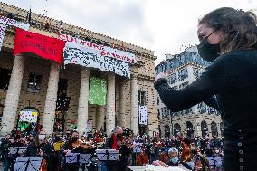 Entertainment Workers Occupy The Odeon - Paris