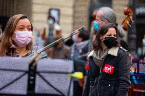 Entertainment Workers Occupy The Odeon - Paris