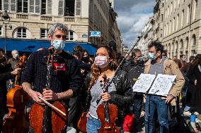 Entertainment Workers Occupy The Odeon - Paris