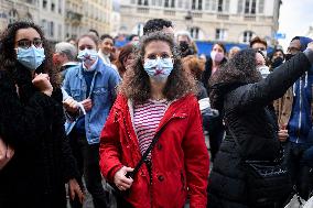 Protesters occupy Paris theatres to protest against Covid-19 shutdowns.