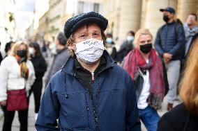 Protesters occupy Paris theatres to protest against Covid-19 shutdowns.