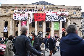 Protesters occupy Paris theatres to protest against Covid-19 shutdowns.