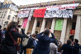 Protesters occupy Paris theatres to protest against Covid-19 shutdowns.