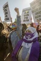 Women protest in Istanbul