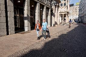 Empty streets and closed shops in Milan