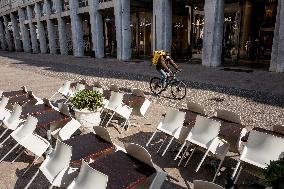 Empty streets and closed shops in Milan