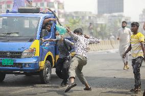 Violence Spreads After Modi Visit - Bangladesh