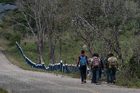 Central American Migrants Continue Their Way To USA