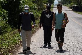 Central American Migrants Continue Their Way To USA