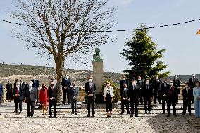 Royals visit the borntown of Francisco de Goya