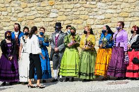 Royals visit the borntown of Francisco de Goya