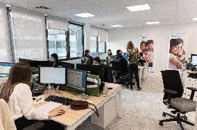 Macron visits a Social security insurance center - Creteil
