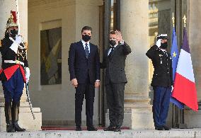 President Macron Meets President of Iraqi Kurdistan - Paris