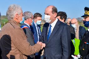 Jean Castex Visit To A Retired Farmer - Luzillat