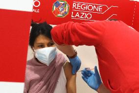 New vaccination center in Rome